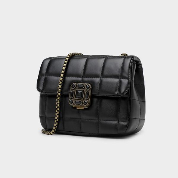 factory wholesale women bag street trend plaid womens shoulder handbags personality plum lock chain bags exquisite embroidery fashion handba, Black;red
factory wholesale women bag street trend plaid womens shoulder handbags personality plum lock chain bags exquisite embroidery fashion handba, Black;red