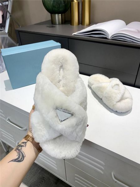 designer luxury ladies white shearling slides with iconic triangle logo sandals with box new track 1top, Black
designer luxury ladies white shearling slides with iconic triangle logo sandals with box new track 1top, Black