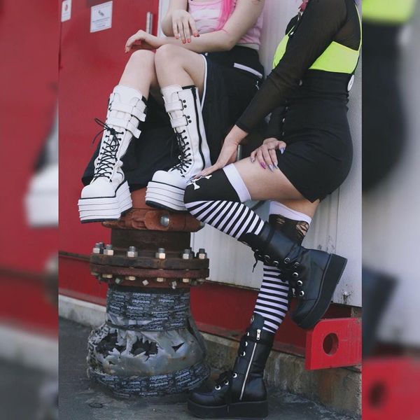 boots botas femininas de motocicleta, sapatos com laço e tira fivela, plataforma punk branca da moda eyl1, Black
boots botas femininas de motocicleta, sapatos com laço e tira fivela, plataforma punk branca da moda eyl1, Black