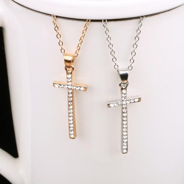 chains gold and silver color crucifix necklace for women pendants cross with crystal fashion ladies jewelry 2021
chains gold and silver color crucifix necklace for women pendants cross with crystal fashion ladies jewelry 2021