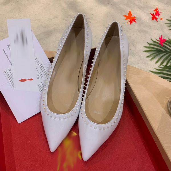 2021 good quality fashion women luxurys designers shoes designer sandals womens luxury high heels sandal dress shoess with box size 35-41 -l, Black
2021 good quality fashion women luxurys designers shoes designer sandals womens luxury high heels sandal dress shoess with box size 35-41 -l, Black