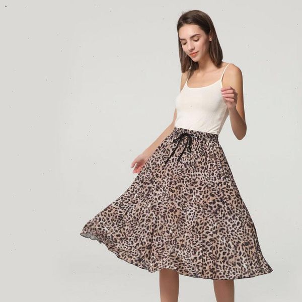 women skirt leopard print pleated midi skirt for women vintage bohemia skirts women elastic waist elegant casual skirts, Black
women skirt leopard print pleated midi skirt for women vintage bohemia skirts women elastic waist elegant casual skirts, Black