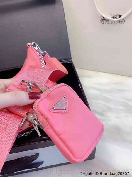 classic women's bags leisure trend retro inclined shoulder bag h861 mods
classic women's bags leisure trend retro inclined shoulder bag h861 mods