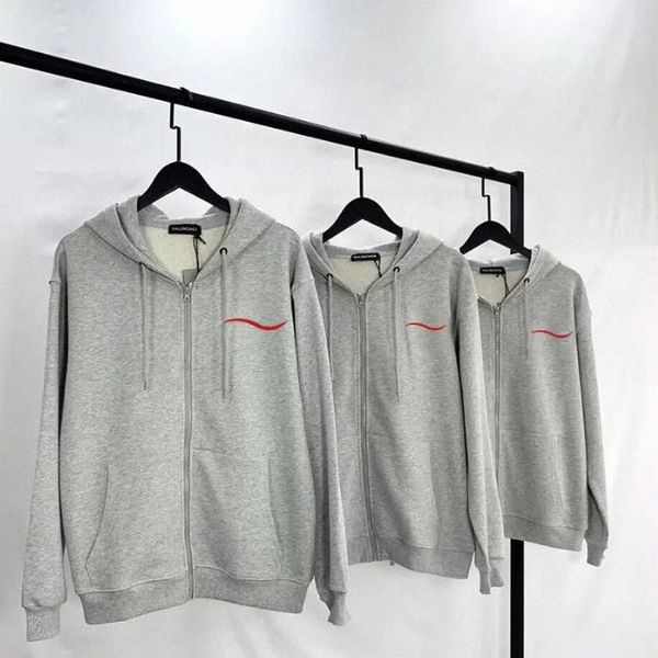 2022 spring thin letter men jackets mens hoodie women sport jacket sweatshirt classic hoodies pullover casual clothing men's wear desig, Black;brown
2022 spring thin letter men jackets mens hoodie women sport jacket sweatshirt classic hoodies pullover casual clothing men's wear desig, Black;brown