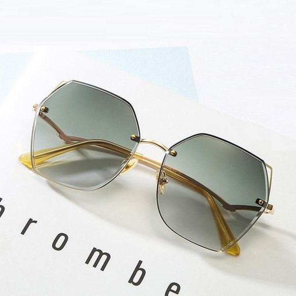 sunglasses green square lady metal rimless shades luxury oversize female driving glasses zonnebril dames, White;black
sunglasses green square lady metal rimless shades luxury oversize female driving glasses zonnebril dames, White;black