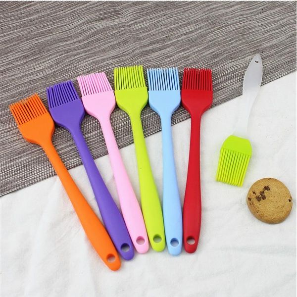 baking & pastry tools 2021 arrival egg brush do not shed hair barbecue small silicone oil bakery accessories
baking & pastry tools 2021 arrival egg brush do not shed hair barbecue small silicone oil bakery accessories