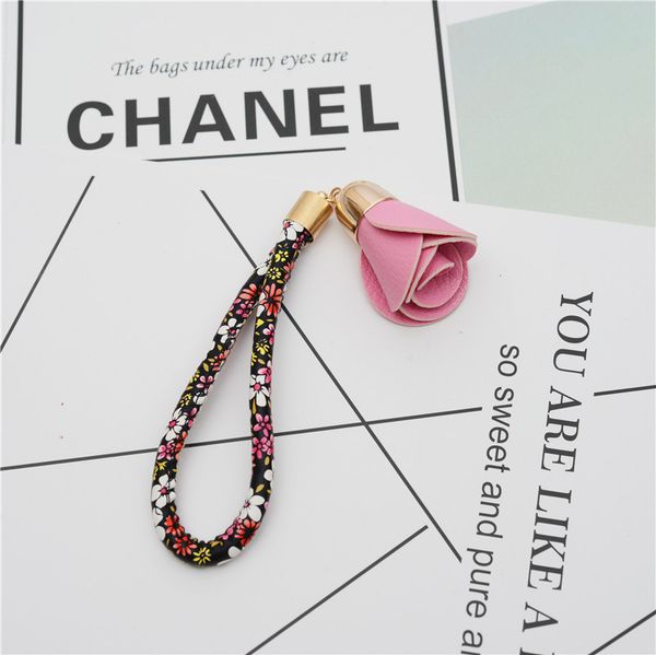 2021 fashion keychain pu wrist trumpet flower leather rope with camellia tassel key ring pendant, Silver
2021 fashion keychain pu wrist trumpet flower leather rope with camellia tassel key ring pendant, Silver