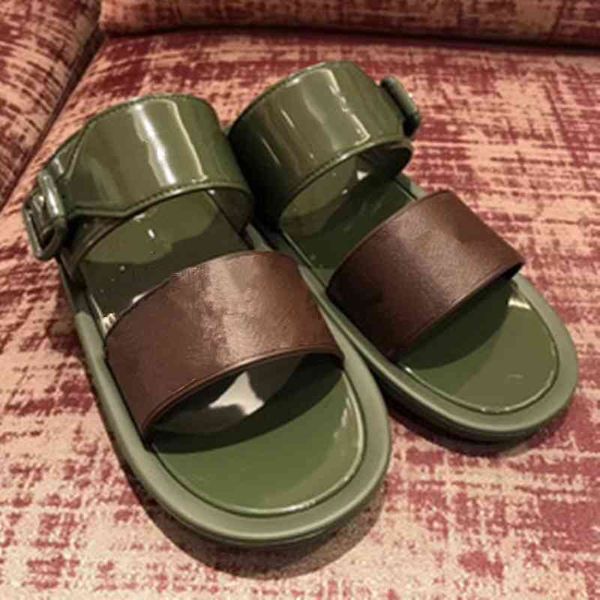 70% off wholesale flip-flops summer slippers women stitching flat shoes comfortable soft sole sandals casual zapatos de mujer pin buckle, Black
70% off wholesale flip-flops summer slippers women stitching flat shoes comfortable soft sole sandals casual zapatos de mujer pin buckle, Black