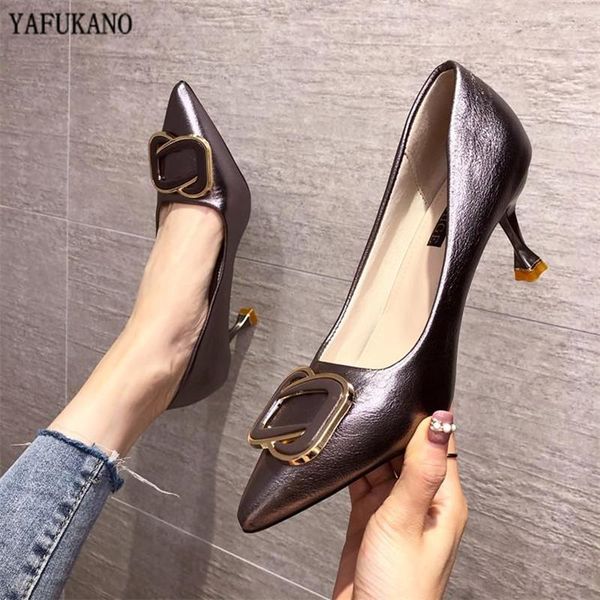 2021 spring fashion black thin heel high heels career office work shoes metal decoration pointed toe mid-heel ladies pumps
2021 spring fashion black thin heel high heels career office work shoes metal decoration pointed toe mid-heel ladies pumps