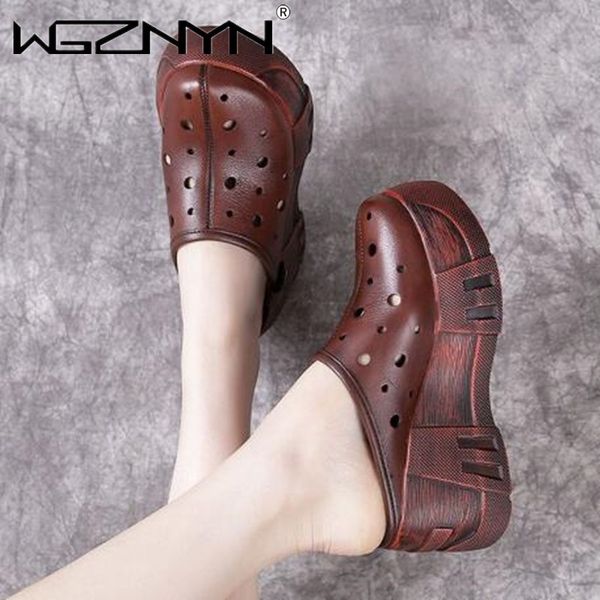 slipper female platform 2021 new women slippers genuine leather retro casual summer sandals women high heel flip flop platform k731, Black
slipper female platform 2021 new women slippers genuine leather retro casual summer sandals women high heel flip flop platform k731, Black