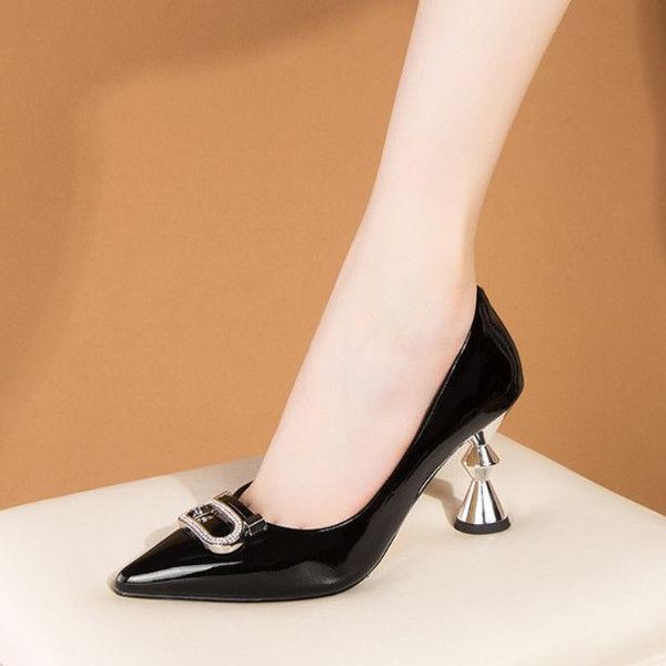 dress shoes women high heeled 's 2021 spring fashion bright leather wine red diamond button femme zapatos mujer, Black
dress shoes women high heeled 's 2021 spring fashion bright leather wine red diamond button femme zapatos mujer, Black