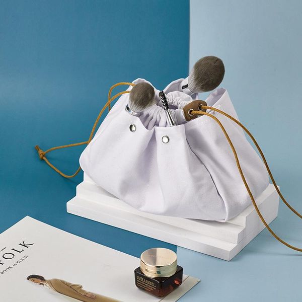 travelling canvas makeup organizer bag bundle of mouth makeup storage bag portable cosmetic organizer lazy man washing
travelling canvas makeup organizer bag bundle of mouth makeup storage bag portable cosmetic organizer lazy man washing