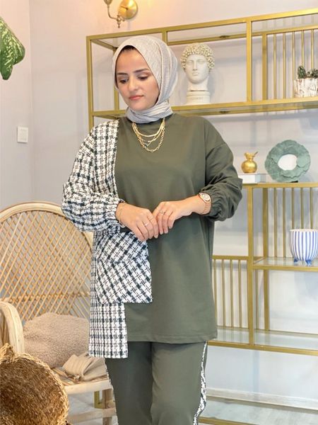 ethnic clothing women suit elegant stripe detail cotton casual seasonal two colors hijab muslim 2022 model fashion islamic, Red
ethnic clothing women suit elegant stripe detail cotton casual seasonal two colors hijab muslim 2022 model fashion islamic, Red