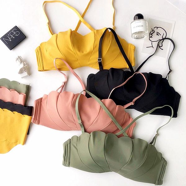 bras sets bottom cup bra underwear suits non trace petals of the type that wipe a bosom beauty back lingerie set lencerÃa dessous, Red;black
bras sets bottom cup bra underwear suits non trace petals of the type that wipe a bosom beauty back lingerie set lencerÃa dessous, Red;black