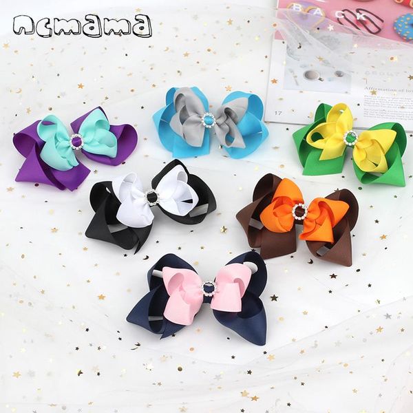 ncmama 2 pcs/lot 5.5" stack hair bows with clips for kids girls princess plain ribbon rhinestone bows hairgrips hair accessories, Slivery;white
ncmama 2 pcs/lot 5.5" stack hair bows with clips for kids girls princess plain ribbon rhinestone bows hairgrips hair accessories, Slivery;white
