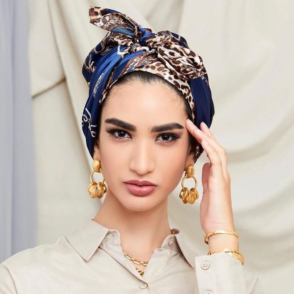 scarves women headband 90*90cm satin female polyester shawls hair scarf cachecol headscarf bufandas, Blue;gray
scarves women headband 90*90cm satin female polyester shawls hair scarf cachecol headscarf bufandas, Blue;gray