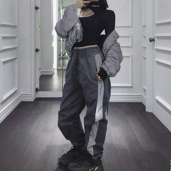 running pants plue size loose high waist harlan reflective hip-hop joggers women fashion streetwear sweatpants trousers, Black;blue
running pants plue size loose high waist harlan reflective hip-hop joggers women fashion streetwear sweatpants trousers, Black;blue
