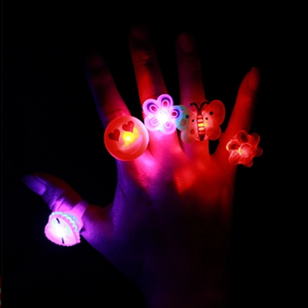 30pcs/set cartoon toys creative lighting toys children gift flash ring anyoutdoor role watch halloween party
30pcs/set cartoon toys creative lighting toys children gift flash ring anyoutdoor role watch halloween party