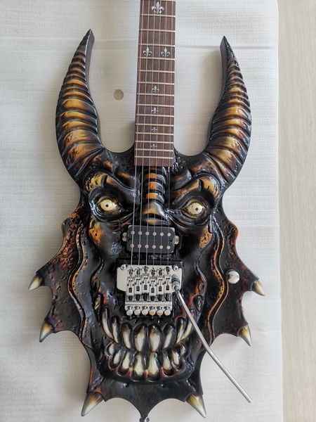 fashion cow demon king shape six string electric guitar, our store can customize any style of electric guitar and bass guitar
fashion cow demon king shape six string electric guitar, our store can customize any style of electric guitar and bass guitar