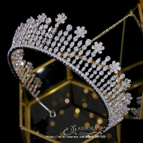ewelry bridal crown european and american luxury wedding headdress, princess tiaras, wedding dress accessories, Golden;silver
ewelry bridal crown european and american luxury wedding headdress, princess tiaras, wedding dress accessories, Golden;silver