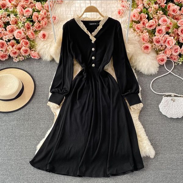 casual dresses 2021 autumn french lady lace v-neck waist-controlled slimming mid-length large swing dress long sleeve, Black;gray
casual dresses 2021 autumn french lady lace v-neck waist-controlled slimming mid-length large swing dress long sleeve, Black;gray