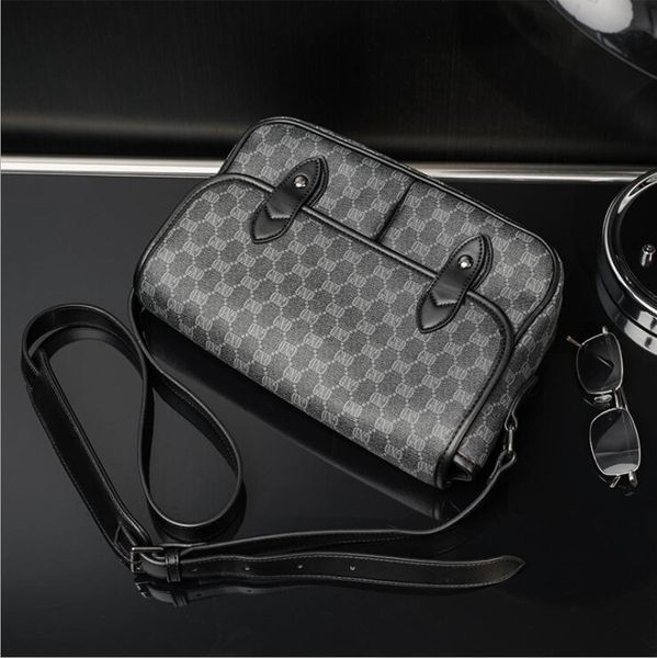 factory direct mens leather shoulder bags daily casual printed postman bag simple and versatile black clamshell men handbag street trend pla
factory direct mens leather shoulder bags daily casual printed postman bag simple and versatile black clamshell men handbag street trend pla