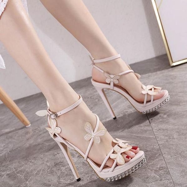 sandals 2021 spring and summer fashion 13cm super high heel waterproof platform large size handmade flower butterfly, Black
sandals 2021 spring and summer fashion 13cm super high heel waterproof platform large size handmade flower butterfly, Black