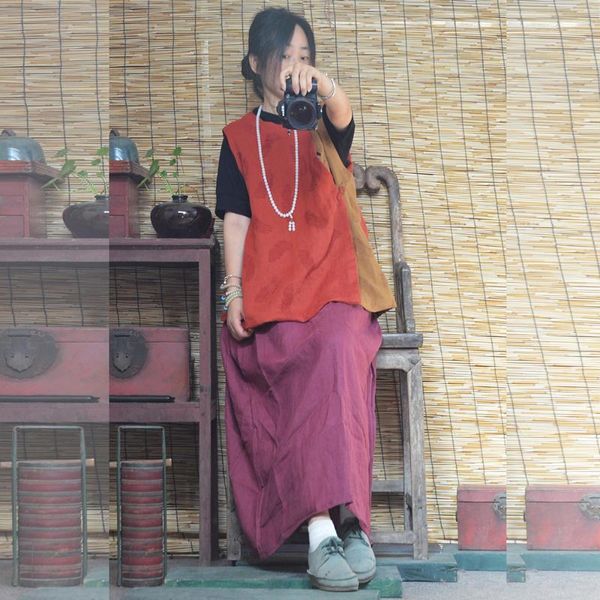 women's vests women autumn cotton linen jacquard patchwork sleeveless coat outwear female vintage loose ladies 2021, Black;white
women's vests women autumn cotton linen jacquard patchwork sleeveless coat outwear female vintage loose ladies 2021, Black;white