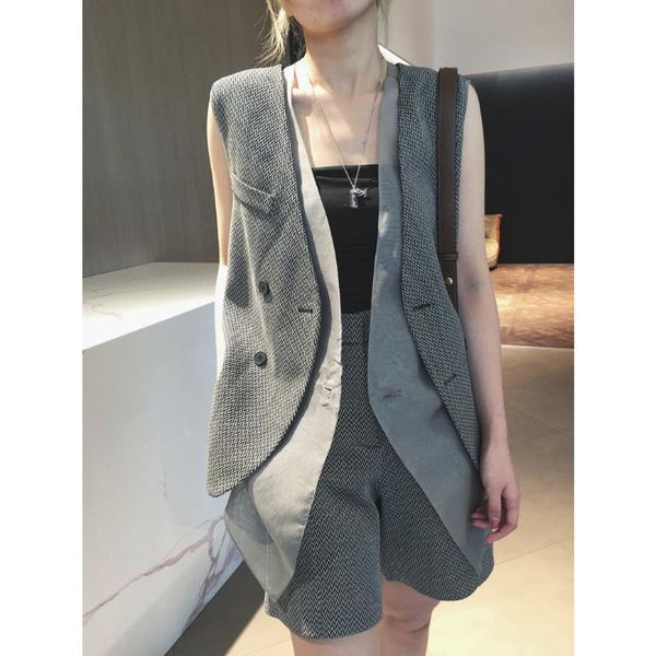 women's vests tweed v-neck business work vest slim retro sleeveless warm waistcoat chalecos, Black;white
women's vests tweed v-neck business work vest slim retro sleeveless warm waistcoat chalecos, Black;white