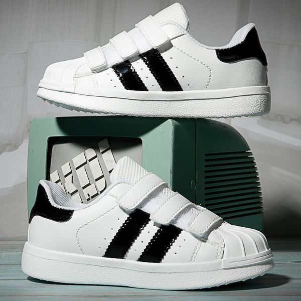 baby shoes fashion children's 2021 autumn walking comfortable and versatile shell head simple small white, Black
baby shoes fashion children's 2021 autumn walking comfortable and versatile shell head simple small white, Black