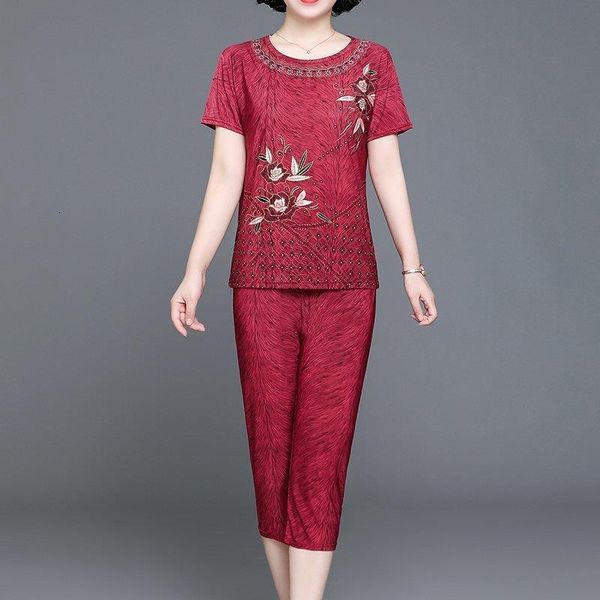 middle-aged clothing summer 2 piece set womens new short sleeve t-shirt+pant suit set women's large size loose sporting set, Gray
middle-aged clothing summer 2 piece set womens new short sleeve t-shirt+pant suit set women's large size loose sporting set, Gray