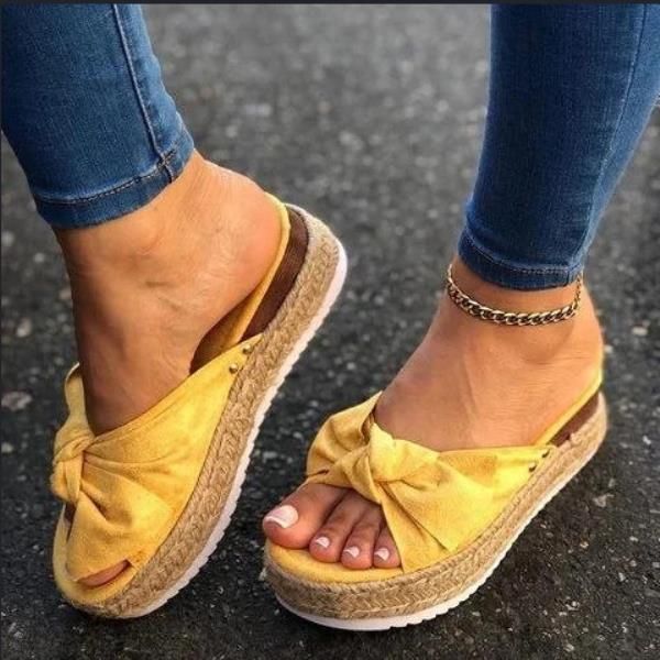 slippers flat shoes female house platform butterfly-knot slipers women slides flock 2021 summer rubber pu fretwor, Black
slippers flat shoes female house platform butterfly-knot slipers women slides flock 2021 summer rubber pu fretwor, Black
