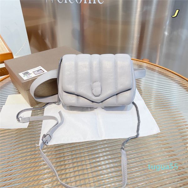 designer fashion bag handbags chain leather solid color single shoulder messenger small square bag
designer fashion bag handbags chain leather solid color single shoulder messenger small square bag