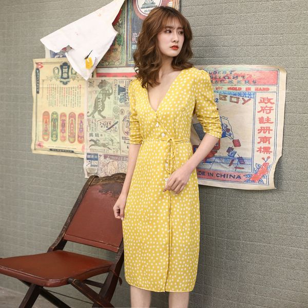 women short sleeve wrap boho yellow floral short dress v neck ladies hollow out summer sundress holiday casual dress, Black;gray
women short sleeve wrap boho yellow floral short dress v neck ladies hollow out summer sundress holiday casual dress, Black;gray