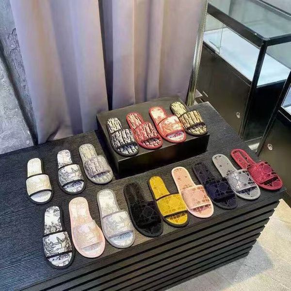 tory sandals women's comfortable leisure flat slippers 2021 early spring electric embroidery pattern home interior printing line with b, Black
tory sandals women's comfortable leisure flat slippers 2021 early spring electric embroidery pattern home interior printing line with b, Black