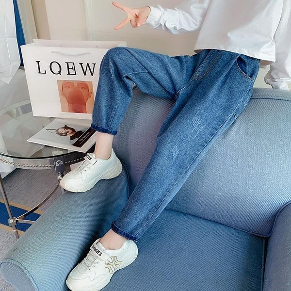 2021 new korean style children wear spring casual straight long pants blue denim girls jeans voor meisjes
2021 new korean style children wear spring casual straight long pants blue denim girls jeans voor meisjes