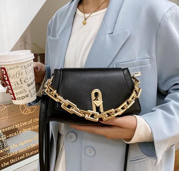 shoulder bags trendy fashion simple retro western broadband autumn female bag messenger
shoulder bags trendy fashion simple retro western broadband autumn female bag messenger