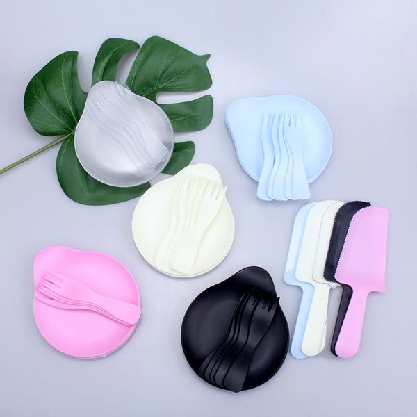 disposable dinnerware 1set solid color cake tableware plastic knife fork plate birthday party baby shower decorations
disposable dinnerware 1set solid color cake tableware plastic knife fork plate birthday party baby shower decorations