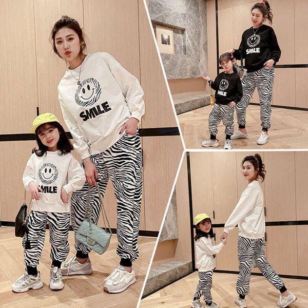 leisure smiling parents korean and face 2021 spring suit new women's fashion two piece children's wear zgwh, Blue
leisure smiling parents korean and face 2021 spring suit new women's fashion two piece children's wear zgwh, Blue