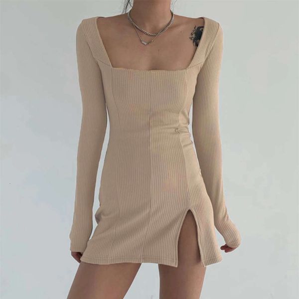 2020 new light mature slim hip irregular split short skirt square collar long sve drs, Black;gray
2020 new light mature slim hip irregular split short skirt square collar long sve drs, Black;gray