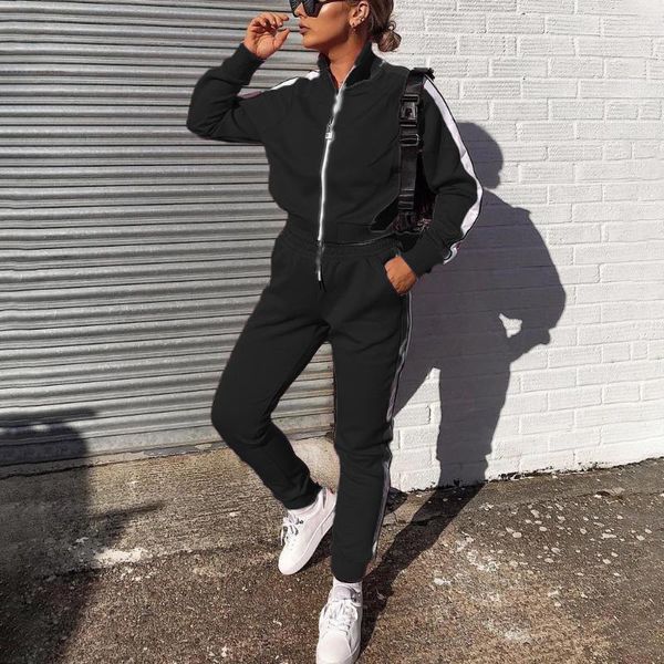 running sets autumn and winter sports suit women's fitness jogging leisure fashion solid color two-piece, Black;blue
running sets autumn and winter sports suit women's fitness jogging leisure fashion solid color two-piece, Black;blue