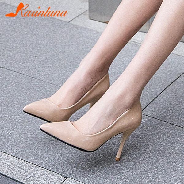 dress shoes 2021 drop office ladies slip-on thin heels solid pointed toe women pumps fashionable, Black
dress shoes 2021 drop office ladies slip-on thin heels solid pointed toe women pumps fashionable, Black