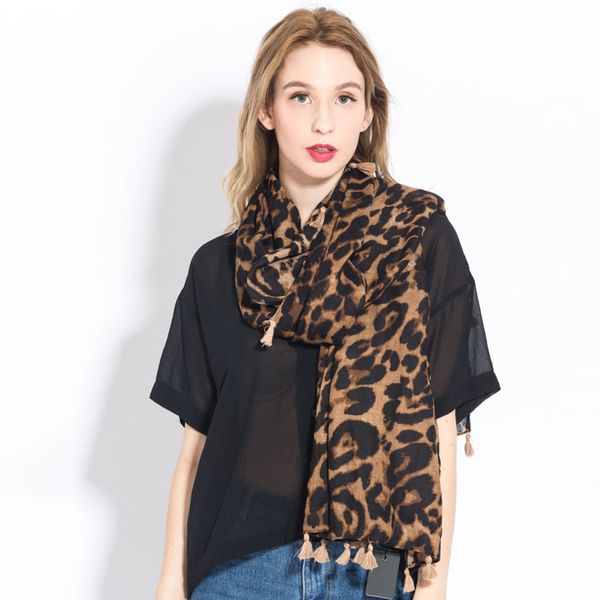 classic leopard print cotton linen women's sunscreen beach towel dual-purpose bib tourism scarf large shawl, Blue;gray
classic leopard print cotton linen women's sunscreen beach towel dual-purpose bib tourism scarf large shawl, Blue;gray