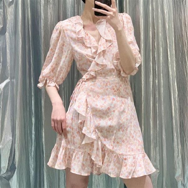 party dresses women v-neck wrap mini dress 2021 summer puff sleeve ruffles trim holiday waist lace-up short, White;black
party dresses women v-neck wrap mini dress 2021 summer puff sleeve ruffles trim holiday waist lace-up short, White;black
