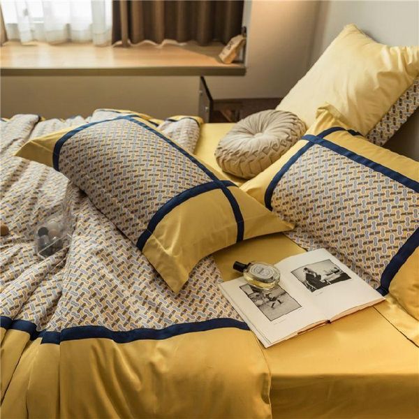 bedding sets digital printing egypt-level long-staple cotton four-piece simple plaid nordic wind bed sheets quilt cover
bedding sets digital printing egypt-level long-staple cotton four-piece simple plaid nordic wind bed sheets quilt cover
