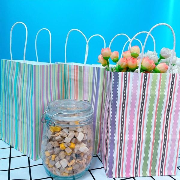 gift wrap 50pcs 21*15*8cm paper bag color striped with handles packaging wedding candy nuts takeaway for food clothes
gift wrap 50pcs 21*15*8cm paper bag color striped with handles packaging wedding candy nuts takeaway for food clothes