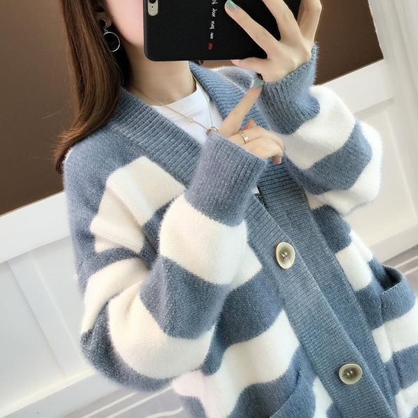 women's knits & tees women 2021 autumn winter thick warm cardigan korean elegant loose imitation v-neck knitted button sweater y766, White
women's knits & tees women 2021 autumn winter thick warm cardigan korean elegant loose imitation v-neck knitted button sweater y766, White