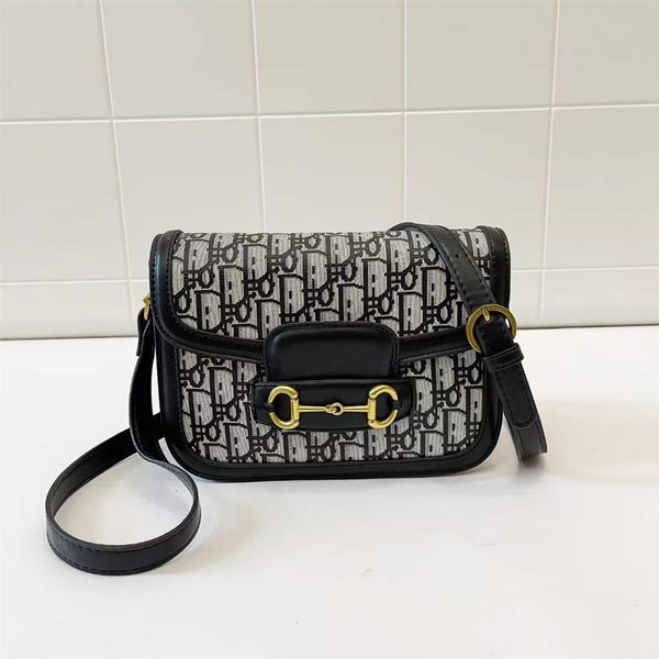 purse women's bag lattice saddle single shoulder messenger small square new fashion women's
purse women's bag lattice saddle single shoulder messenger small square new fashion women's