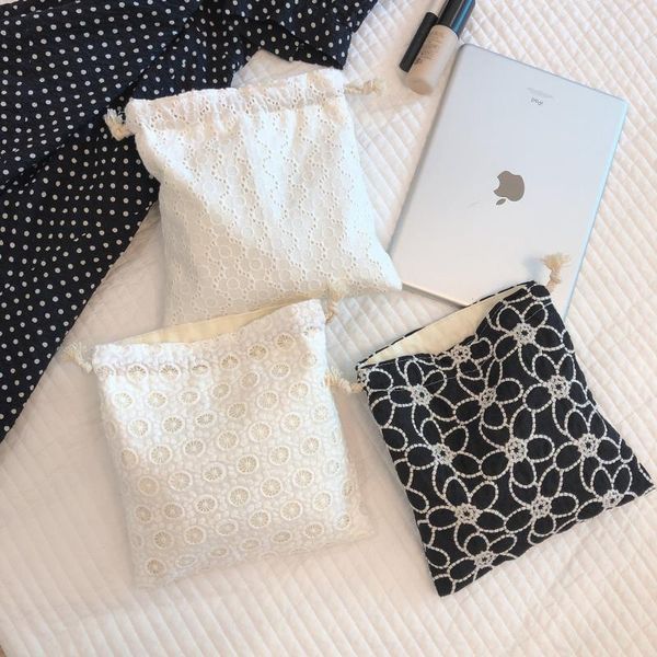 storage bags lace embroidery drawstring cotton pockets cosmetic mobile phone sanitary napkin portable cute soft handbag
storage bags lace embroidery drawstring cotton pockets cosmetic mobile phone sanitary napkin portable cute soft handbag