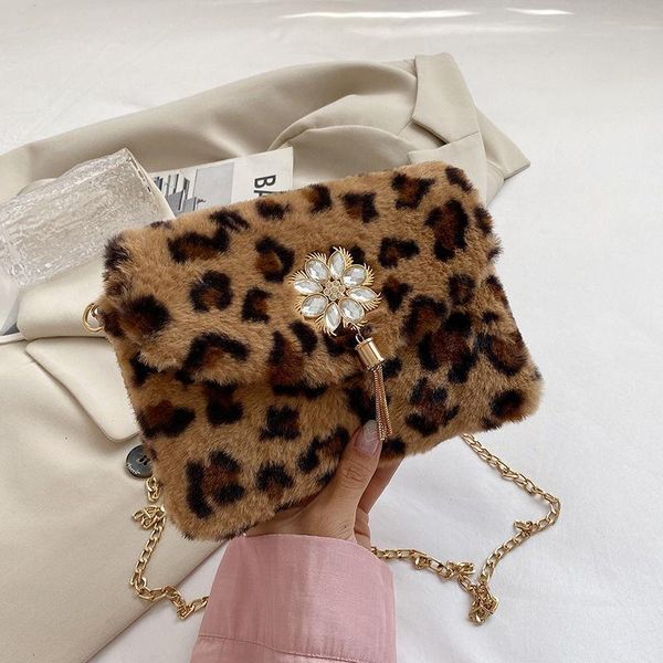 cosmetic bags & cases women's autumn and winter plush messenger bag, chain leopard print bag
cosmetic bags & cases women's autumn and winter plush messenger bag, chain leopard print bag